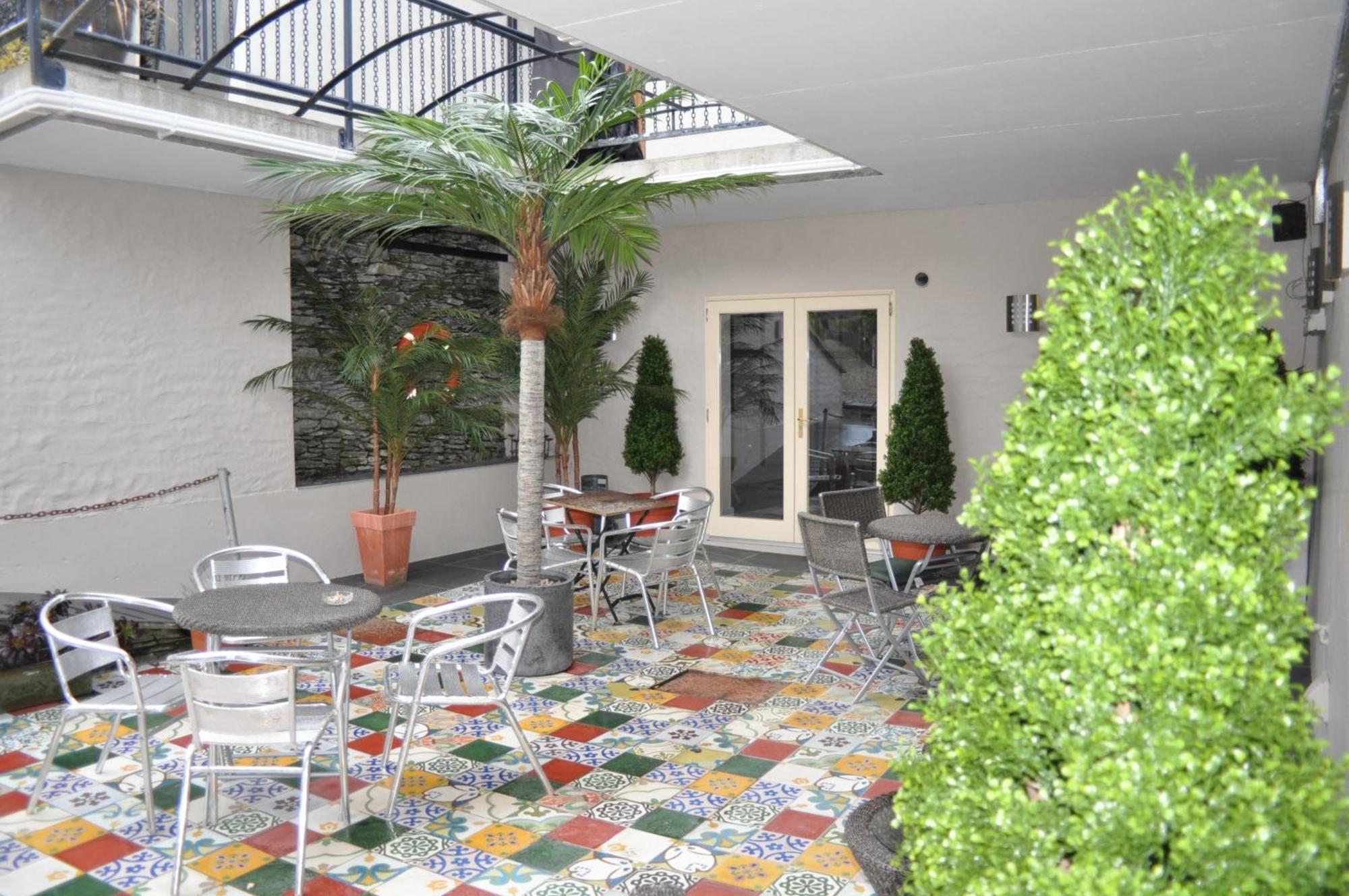Quinlan & Cooke Boutique Townhouse And Qcs Seafood Restaurant Ξενοδοχείο Cahersiveen Εξωτερικό φωτογραφία