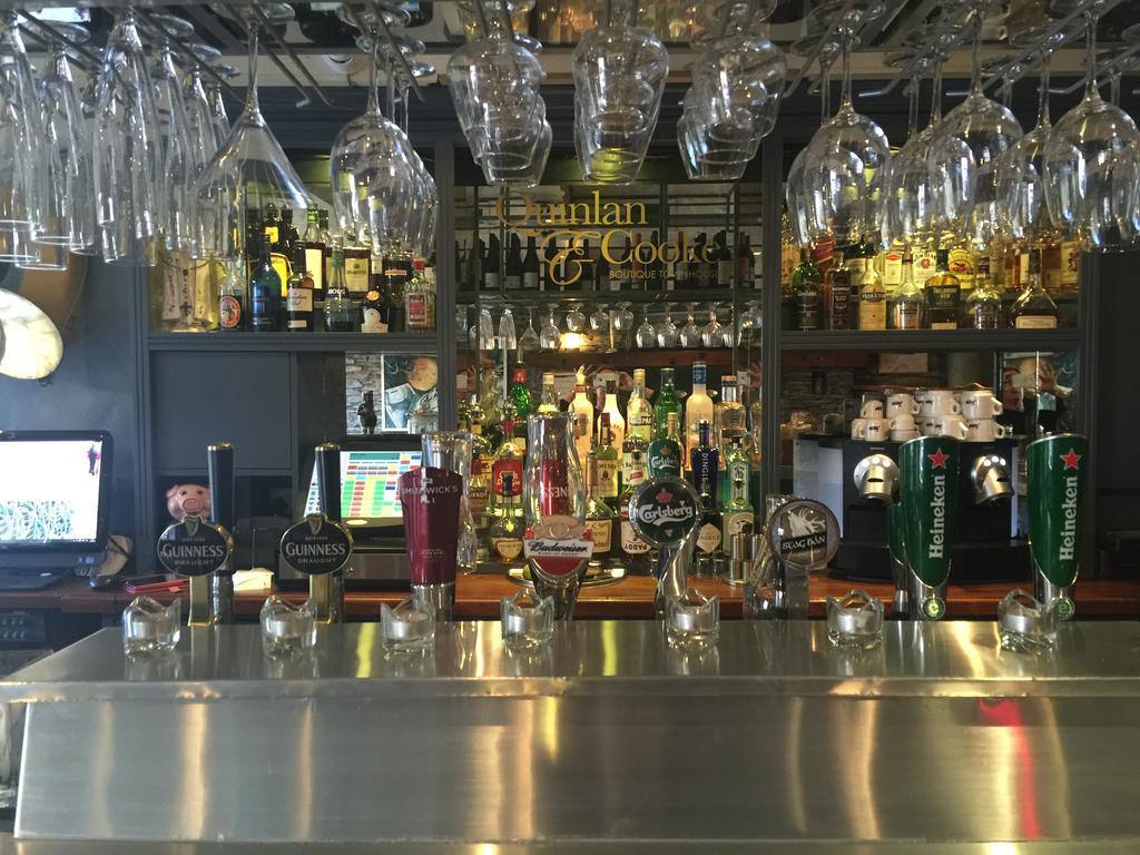 Quinlan & Cooke Boutique Townhouse And Qcs Seafood Restaurant Ξενοδοχείο Cahersiveen Εξωτερικό φωτογραφία